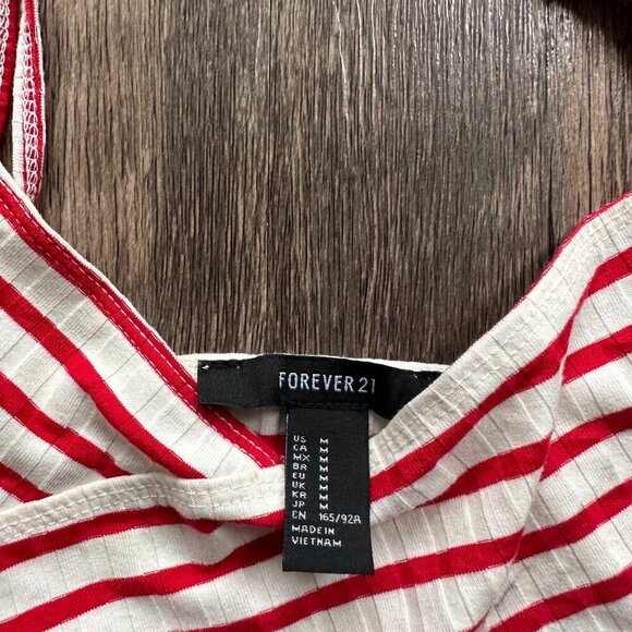 Forever 21 Red and White Striped Crop Top - Size M - Picture 2 of 2